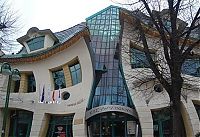 Architecture & Design: unusual buildings around the world