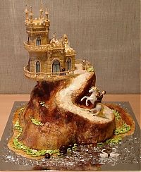 Architecture & Design: wedding cake