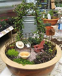 Architecture & Design: tiny garden