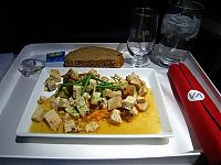 Architecture & Design: food offered in the first class on airplanes