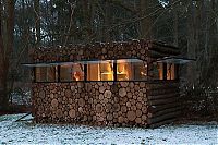 Architecture & Design: house of logs