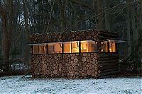 Architecture & Design: house of logs