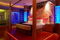 Architecture & Design: love hotel design