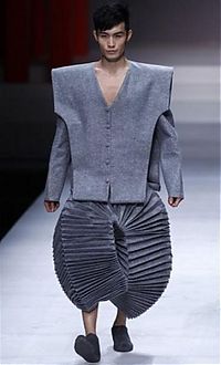 Architecture & Design: shocking fashion