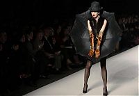 Architecture & Design: shocking fashion