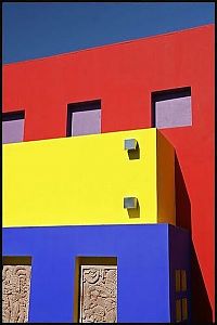 Architecture & Design: rainbow street