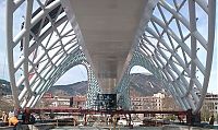 Architecture & Design: New pedestrian bridge in Tbilisi, Georgia