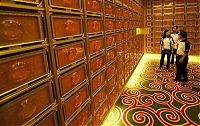 Architecture & Design: luxurious columbarium