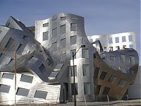 Architecture & Design: Lou Ruvo Center for Brain Health, Las Vegas, Nevada