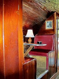 Architecture & Design: redwood log house