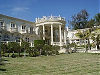 Architecture & Design: Luxury mansion of Robert Mugabe, President of Zimbabwe