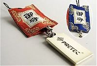 Architecture & Design: funny USB flash drive