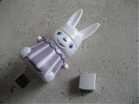 Architecture & Design: funny USB flash drive