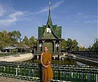 Architecture & Design: Temple built out of beer bottles, Thailand