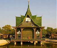 Architecture & Design: Temple built out of beer bottles, Thailand