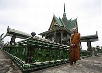 Architecture & Design: Temple built out of beer bottles, Thailand