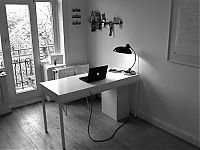 Architecture & Design: clean minimal workspace