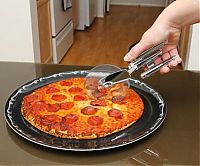 Architecture & Design: Star Trek Enterprise pizza cutter