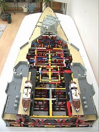 Architecture & Design: lego ship