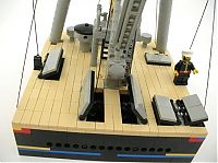 Architecture & Design: lego ship