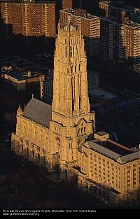 Architecture & Design: New York City from the air by Yann Arthus-Bertrand