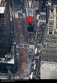 Architecture & Design: New York City from the air by Yann Arthus-Bertrand