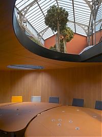 Architecture & Design: Extra terrestrial office by Christian Pottgiesser