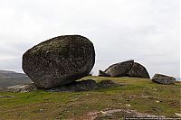 TopRq.com search results: Real life Flintstones house lures tourists, Portugal