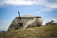 Architecture & Design: Real life Flintstones house lures tourists, Portugal