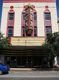 Architecture & Design: Abandoned theater, United States