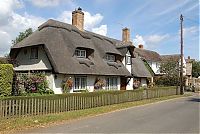 TopRq.com search results: House with a beautiful thatch roof, England, United Kingdom