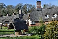 TopRq.com search results: House with a beautiful thatch roof, England, United Kingdom