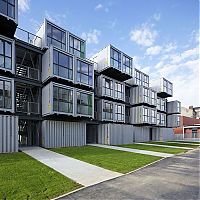 Architecture & Design: shipping containers dormitory