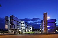 Architecture & Design: shipping containers dormitory