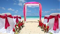 Architecture & Design: beach wedding decoration