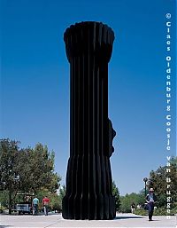 Architecture & Design: Giant World replicas by Claes Oldenburg