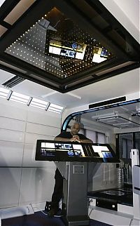 Architecture & Design: Star Trek USS Enterprise home by Tony Alleyne