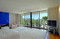 TopRq.com search results: Jennifer Aniston's mansion, Los Angeles, United States