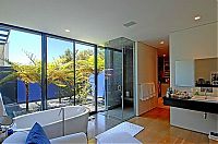 TopRq.com search results: Jennifer Aniston's mansion, Los Angeles, United States