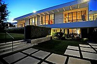 TopRq.com search results: Jennifer Aniston's mansion, Los Angeles, United States