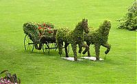 Architecture & Design: garden topiary plant art