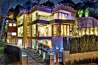 Architecture & Design: Modern house design in Beverly Hills, California, United States