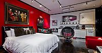 Architecture & Design: House of Christina Aguilera, Beverly Hills, California, United States
