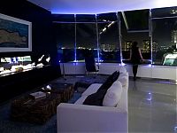 TopRq.com search results: Glass rooftop penthouse, London, United Kingdom