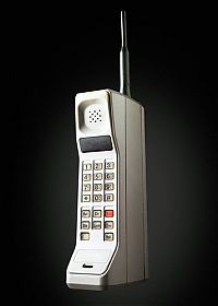 Architecture & Design: mobile cell phone evolution