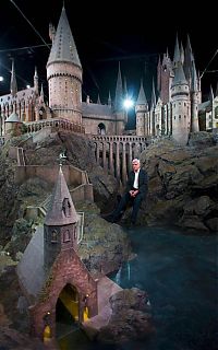 Architecture & Design: hogwarts castle