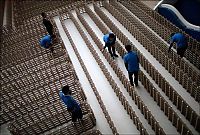 Architecture & Design: Longest railway model toy train track, China