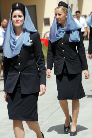 Babe Gulf Air Grid Girls At Bahrain