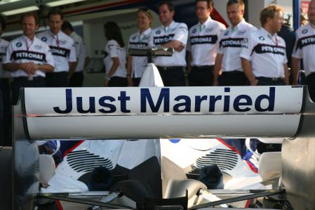 Bmw Sauber Have Put Just Married On The Rear Villeneuve To Celebrate His Marrage Silverstone 2006-06-08