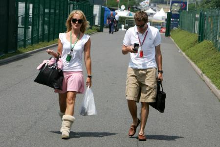Christijan Albers Midland Mf1 Racing With His Girlfriend Leselore Kooijman Magny Cours 2006-07-13